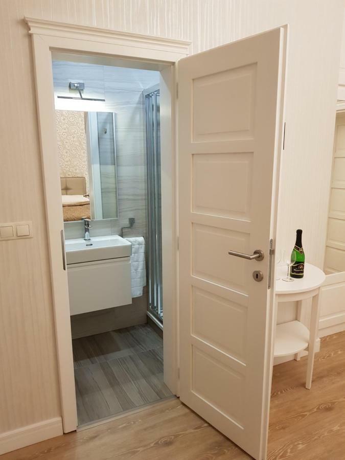 Apartman St. Vladimir Kirche Apartment Marianske Lazne Exterior photo